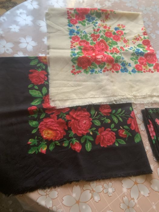 Платки шерстяные и х/б