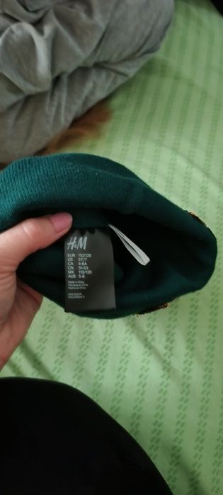 Шапка від бренду H&M