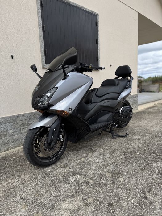 Yamaha T max 530
