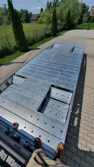 Zabudowa panelowa MAN  TGL super mocna laweta najazd 12-14 DMC