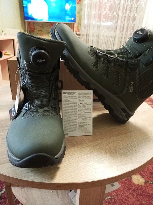 Берцы фирмы,,NEO"Польша+Каска, разгрузка, наушники и д.р