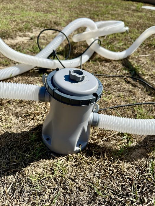 Piscina Intex Tubular — Completa (proteção solo + capa + bomba)