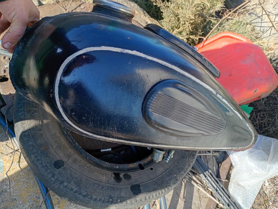 Бак М72 циліндри,  К750  ранній запчастини