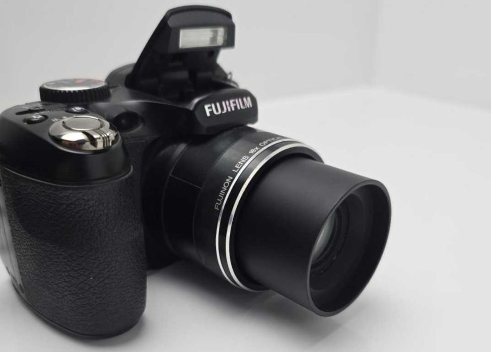 Фотоапарат Fujifilm S2980 14Мп 18х HD (б/у)