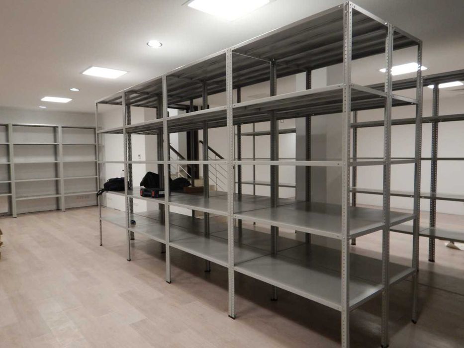 Стелажі для складу поличкові в наявності, короткий термін поставки
