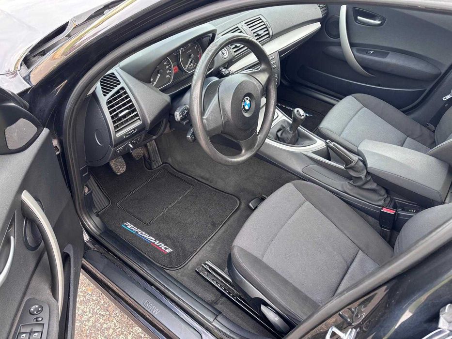 BMW 118d 2.0 diesel 122KM oryg. bez DPF-Doinwesowana-2x komplety kół