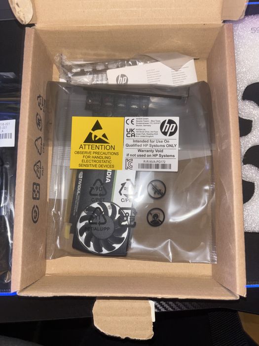 Placa gráfica Nvidia t1000 4gb nova, ainda selada na caixa