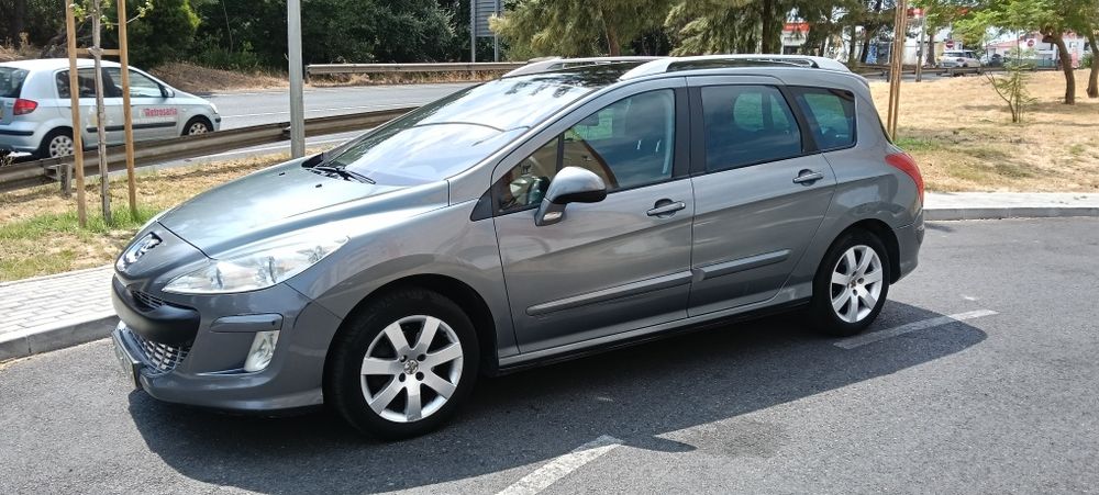 Peugeot 308 SW — fotografia 2