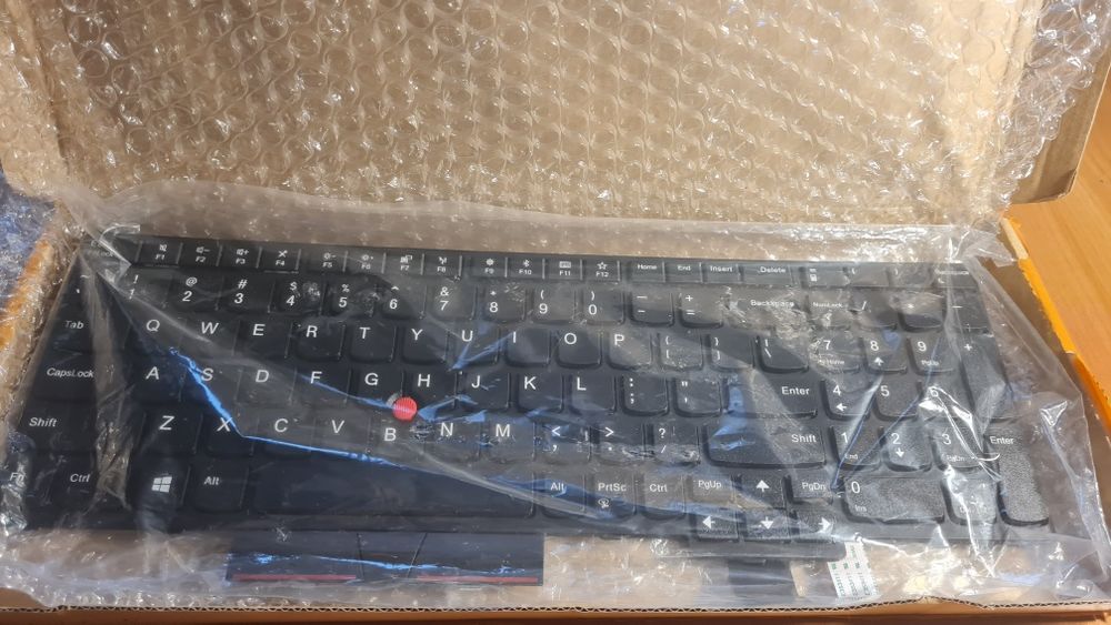 Клавіатура для ноутбука Lenovo  Thinkpad T570 T580 P51s P52s