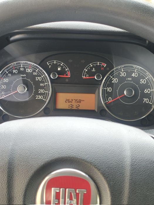 Fiat Grande Punto — photo 5