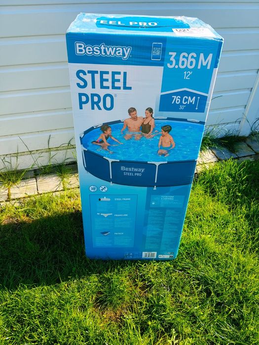 Basen stelażowy BestWay z pompą. Nowy !