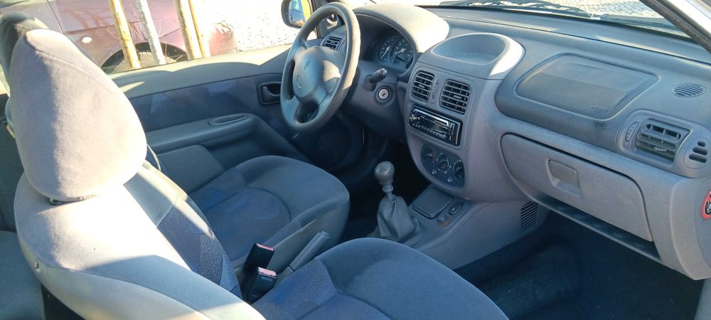 Renault Clio II 1.2 | Económico e Revisto (IUC Pago e IPO até 10/2026)