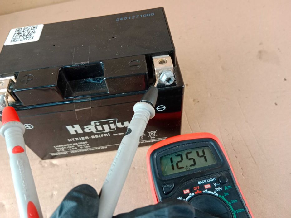 Akumulator Motocyklowy HAIJIU HTZ12A-BS ( FA ) 12V 10Ah CCA 200