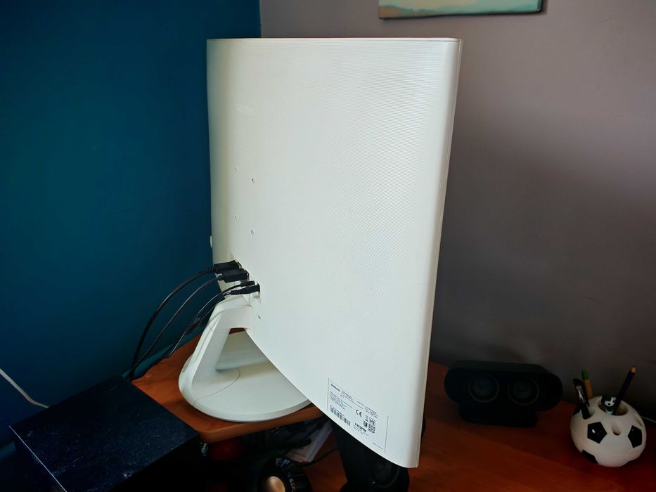 Monitor 32 cale Samsung LC32F391FWXEN zakrzywiony