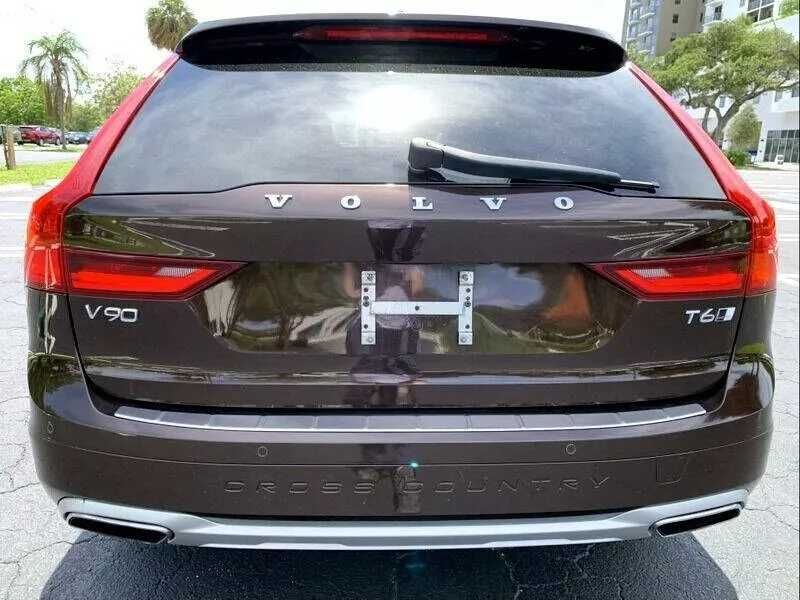 2017 Volvo V90 T6 AWD