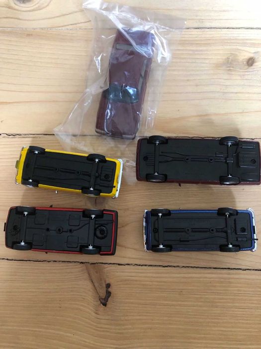 Модель авто Chevrolet 1:43