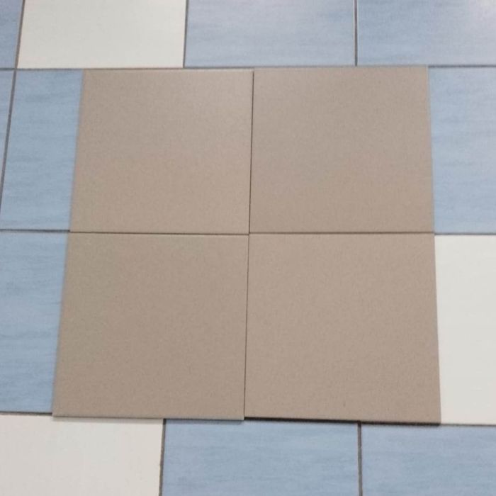 Плитка для підлоги