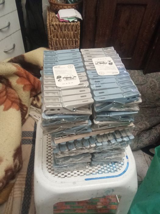 Molas de roupa de plástico