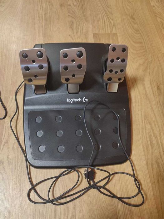 Продам кермо Logitech G29
