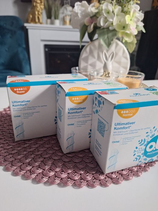 Trzy opakowanie tamponów OB