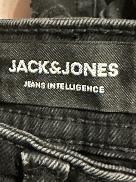 Джинсы мужские JACK &JONES