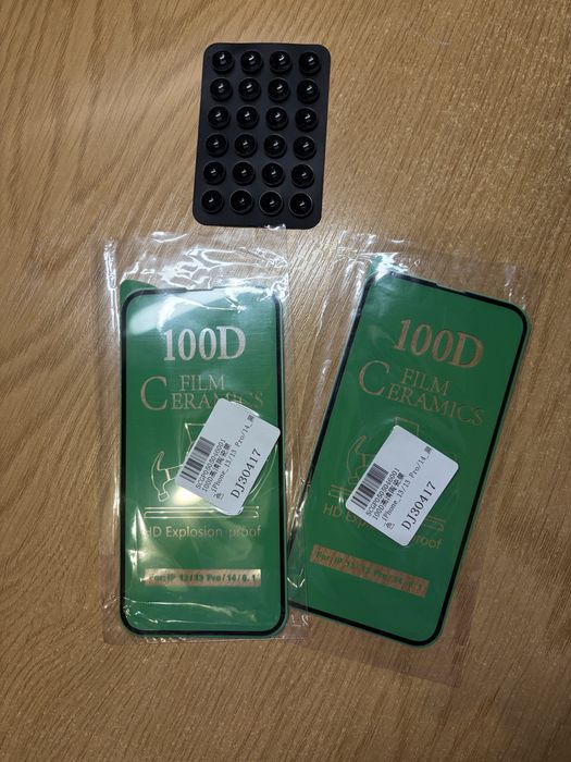 Скло та чохли на iphone 13