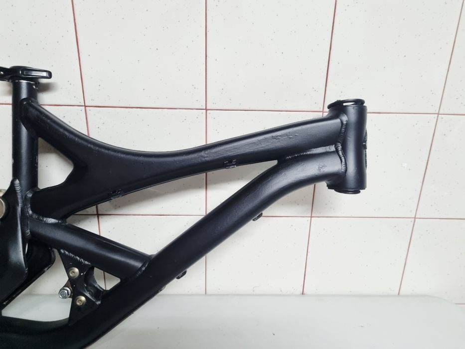 Specialized demo 8