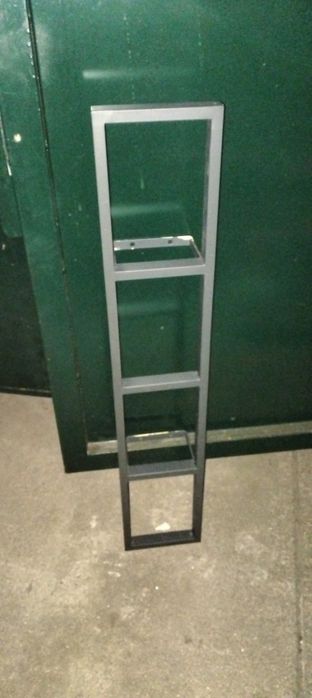 Estante de metal da Ikea