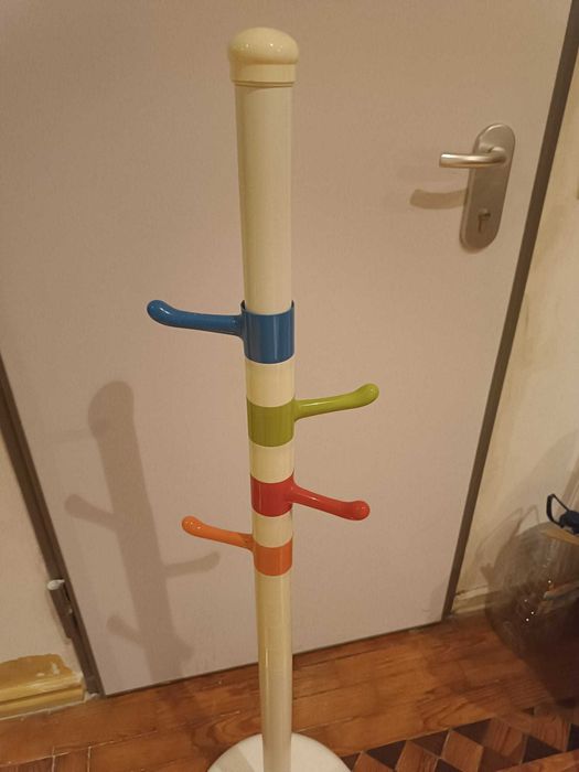 Bengaleiro de Quarto de Criança - 1,28 m