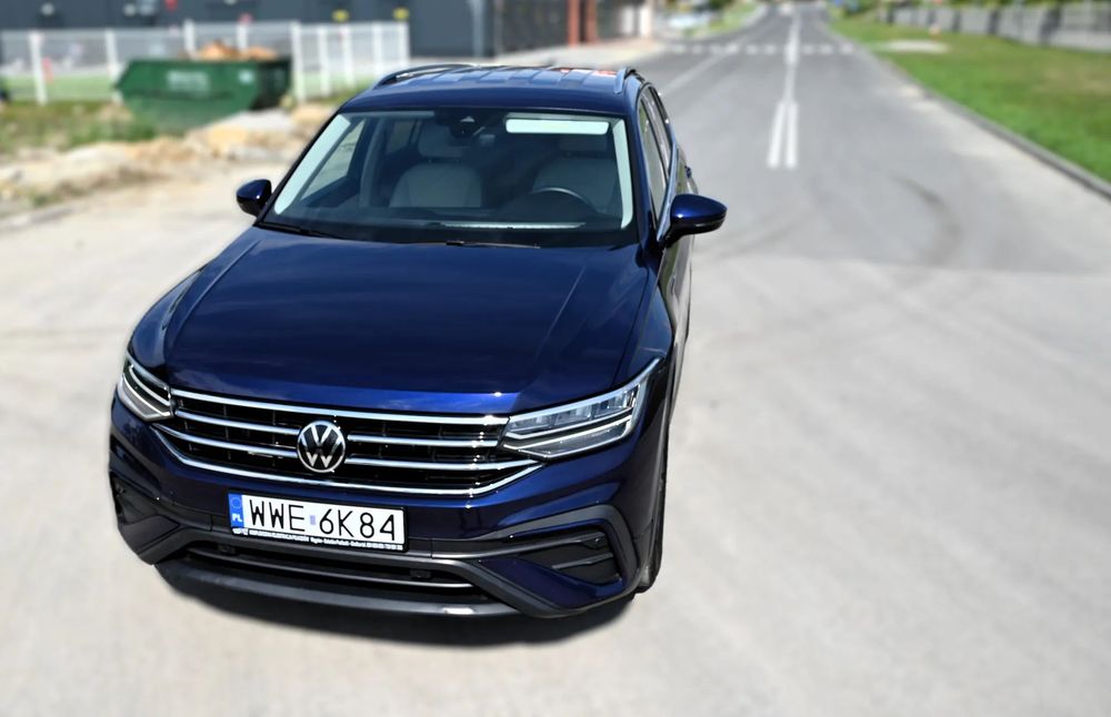 Volkswagen Tiguan Allspace Asystenci Led CarPlay 4x4 Automat Kamera