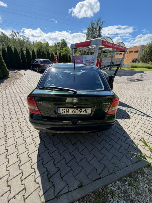 Opel Astra. 2001