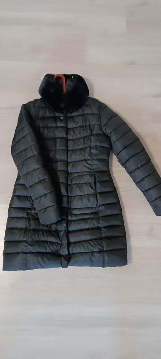 Жіноче пальто з наповнювачем синтепон