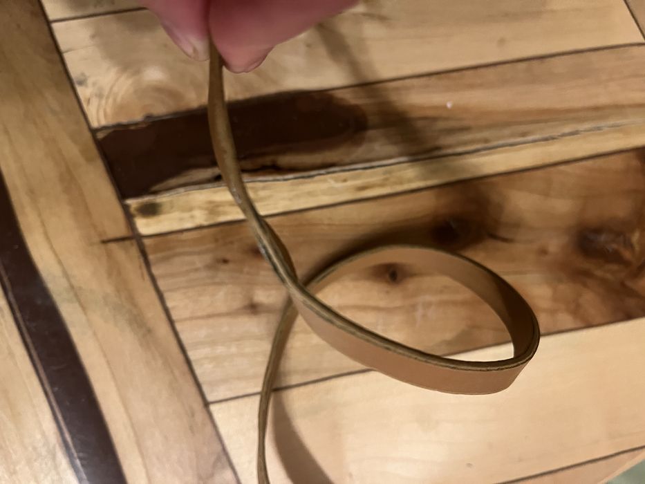 Pasek cienki brązowy