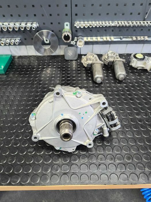 Audi Quattro Ultra A4 A5 A6 Q5 Skrzynia rozdzielcza REGENERACJA