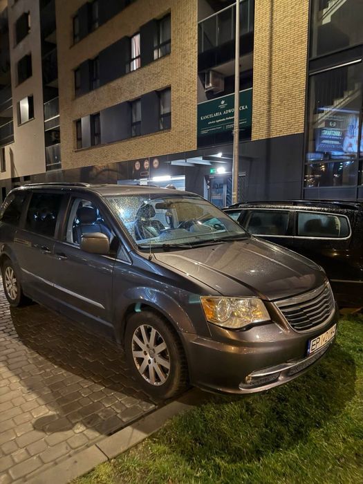Chrysler  Town & Country