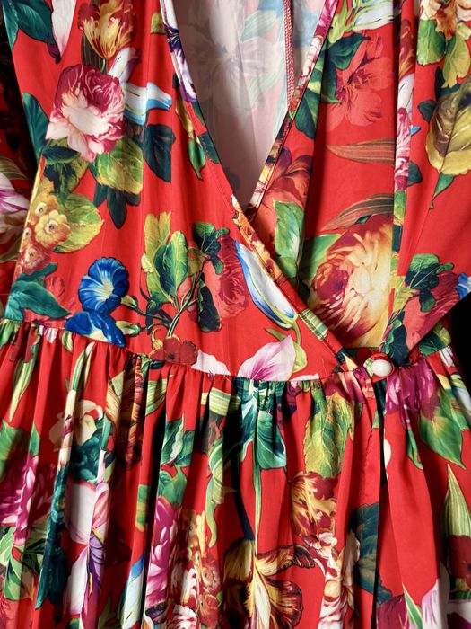 Літня сукня на запах. Плаття халат на поясі. Платье на запах накидка