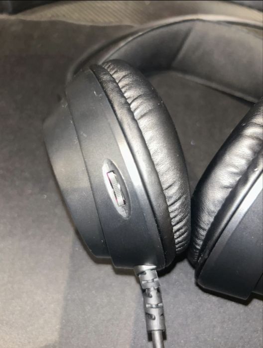 Fones com microfone da Denver