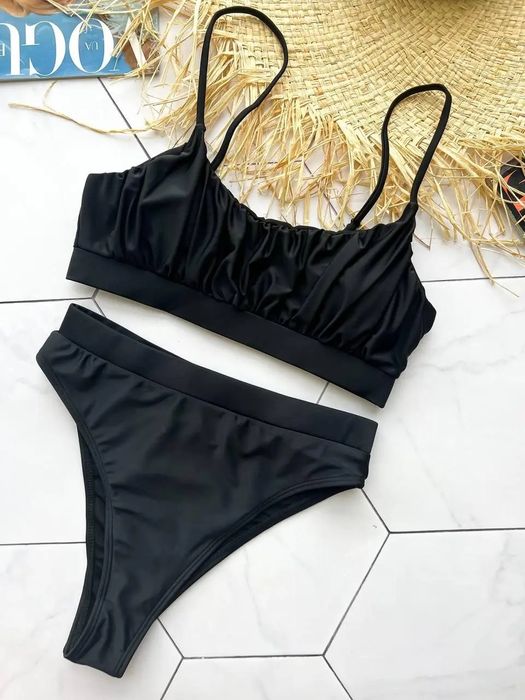 Купальник чорний роздільний