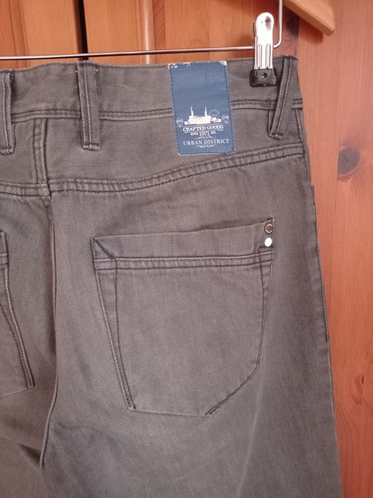 Spodnie jeansowe C&A 100% bawełna 32/34 za 1/4 ceny sklepowej jak nowe