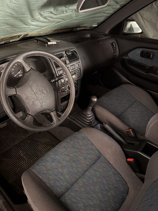 Nissan Almera 1.4 SR - Apenas 12.300 km Reais - Para Peças