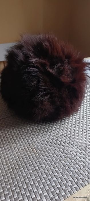 Czapka z liska naturalna