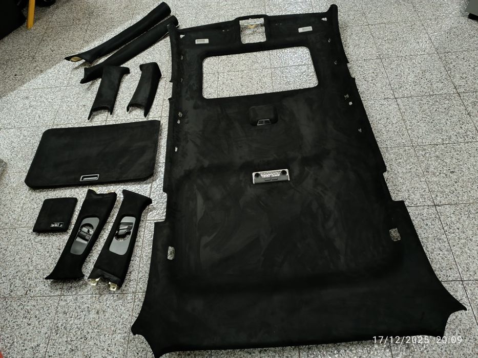 Tecto em Alcântara BMW E46 Touring com pilares
Em excelente estado.
P