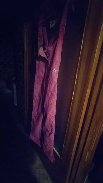 Продается лыжный комбинезон