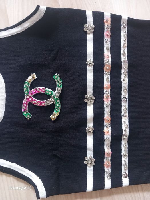 Chanel bluzeczka krótka prążek s