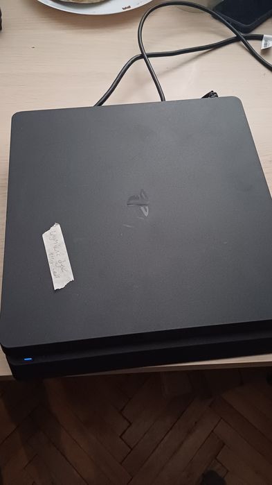 Playstation 4 Konsola