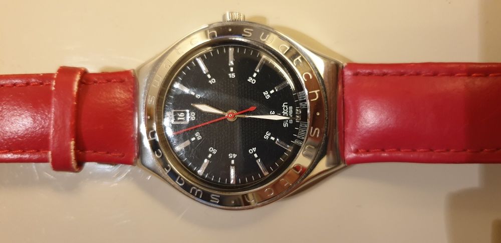 Swatch Irony Vermelho