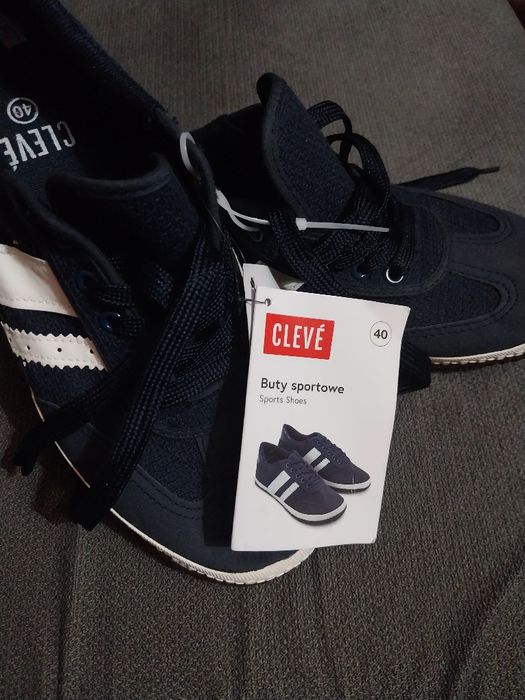 Sportowe buty cleve