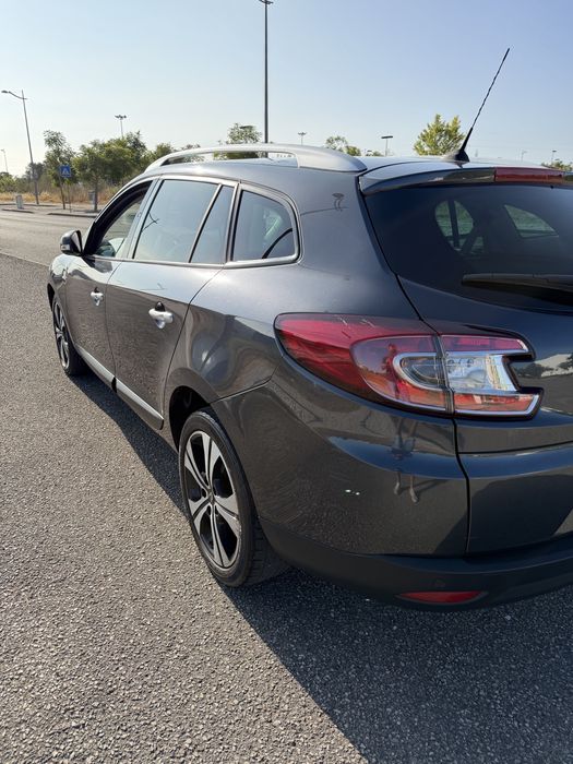 Renault Mégane Sport Tourer Bose Edition 1.5 dCi | Teto panorâmico | 2011