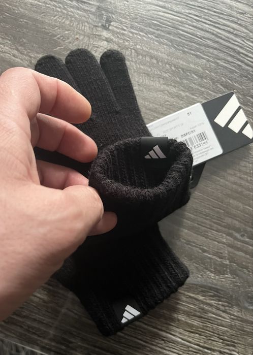 Перчатки Adidas
