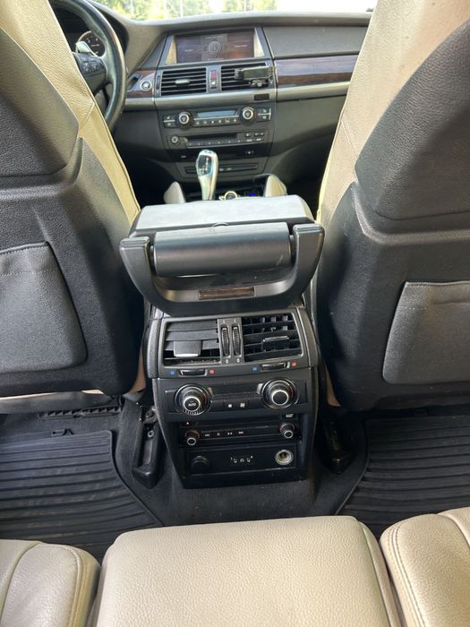 Продам BMW x6 e71